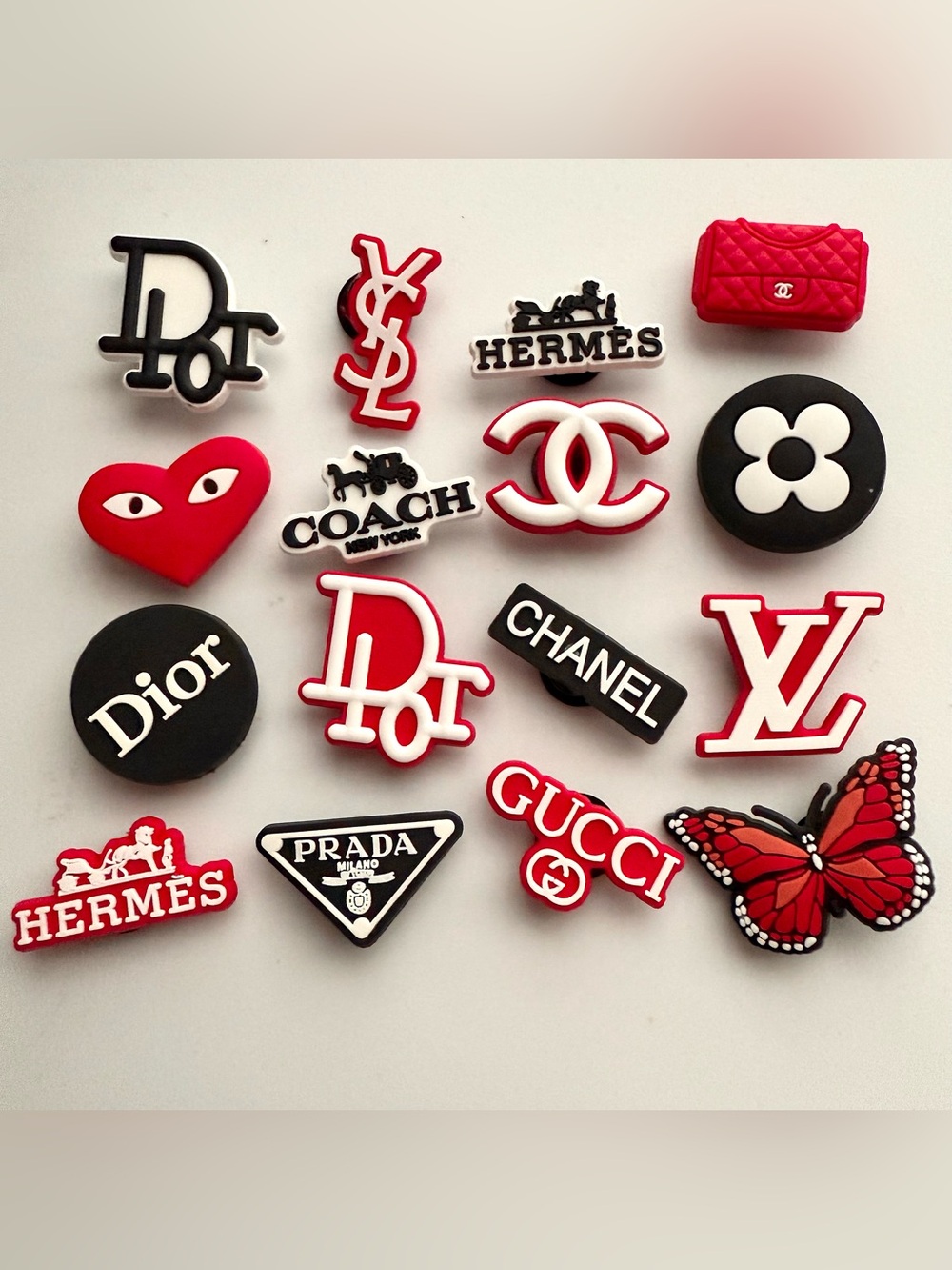 16 red & black shoe charms
